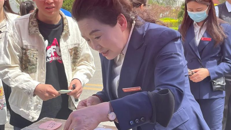 纪录片拍摄优缺点分析：揭秘真实影像背后的挑战与机遇