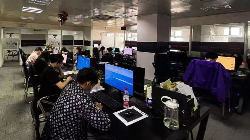 影视后期剪辑软件：易用性与功能性的平衡之道